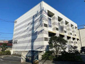 女子栄養大学短期大学部周辺のマンスリーマンション・ウィークリーマンション「レオパレス大島 202(No.1302021)」メイン画像