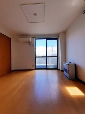 のマンスリーマンション・ウィークリーマンション「グランシャリオⅡ 201・洋室(No.1302094)」メイン画像