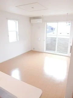 のマンスリーマンション・ウィークリーマンション「ソレイユＢ 101・洋室(No.1302107)」メイン画像