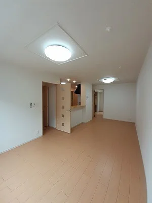 のマンスリーマンション・ウィークリーマンション「ジェム　ビ－ンズ 103・洋室(No.1302113)」メイン画像