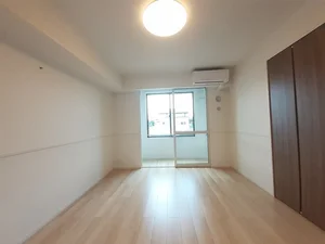 のマンスリーマンション・ウィークリーマンション「リヴェール　Ⅳ 102・洋室(No.1302120)」メイン画像