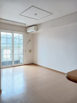 のマンスリーマンション・ウィークリーマンション「ベル・ブリーズＳⅡ 103・洋室(No.1302130)」メイン画像