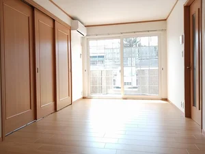 のマンスリーマンション・ウィークリーマンション「フィオーレ 102・洋室(No.1302216)」メイン画像