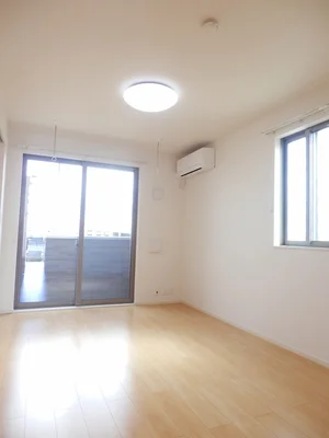 のマンスリーマンション・ウィークリーマンション「フランメゾン 103・洋室(No.1302257)」メイン画像