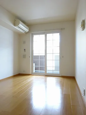 のマンスリーマンション・ウィークリーマンション「セレーノ 102・洋室(No.1302282)」メイン画像