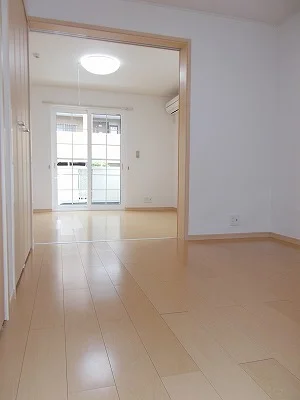 のマンスリーマンション・ウィークリーマンション「辻ヶ花　弐番館 103・洋室(No.1302313)」メイン画像