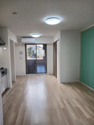 のマンスリーマンション・ウィークリーマンション「プラシード・ピアッツァ 101・洋室(No.1302333)」メイン画像