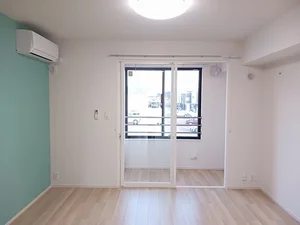 のマンスリーマンション・ウィークリーマンション「ミラノⅥ　Ｂ 204・洋室(No.1302396)」メイン画像