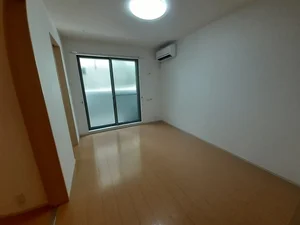 のマンスリーマンション・ウィークリーマンション「ココットルーチェＭ＆Ｋ 103・洋室(No.1302496)」メイン画像