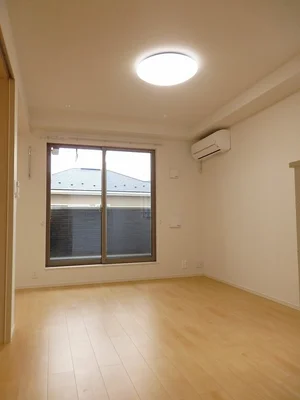 のマンスリーマンション・ウィークリーマンション「クオーレ　コイン通り 204・洋室(No.1302576)」メイン画像