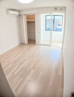 光駅（山口県）のマンスリーマンション・ウィークリーマンション「アクアプラ浅江７　Ⅰ 101・洋室(No.1302591)」メイン画像