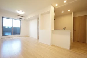 のマンスリーマンション・ウィークリーマンション「ブローテ　Ⅳ　Ｂ 203・洋室(No.1302625)」メイン画像