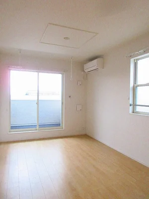 のマンスリーマンション・ウィークリーマンション「エム・ソレイユⅡ 201・洋室(No.1302645)」メイン画像