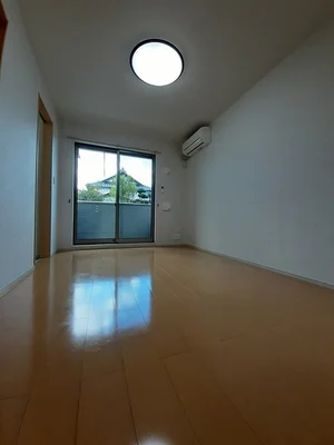 のマンスリーマンション・ウィークリーマンション「サーンク　アルブル 102・洋室(No.1302659)」メイン画像