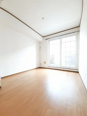 四国学院大学周辺のマンスリーマンション・ウィークリーマンション「メゾン・サンパティーク 202・洋室(No.1302940)」メイン画像