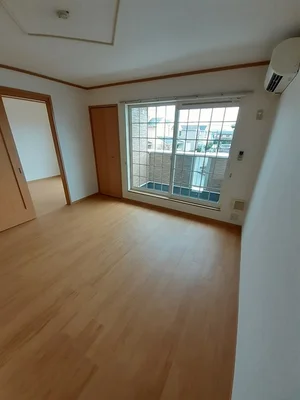 津駅（三重県）のマンスリーマンション・ウィークリーマンション「メゾン　リヴィエール 203・洋室(No.1303026)」メイン画像