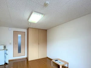 大阪物療大学周辺のマンスリーマンション・ウィークリーマンション「レオパレスＪＥＵＮＥＳＳＥ 205(No.1303222)」メイン画像