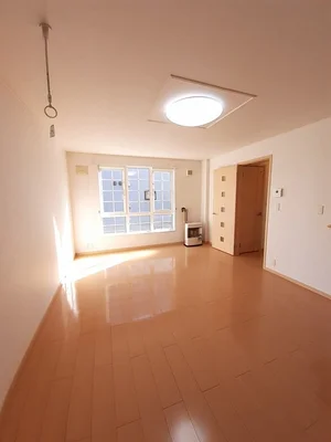 のマンスリーマンション・ウィークリーマンション「アプリーレ花園 103・洋室(No.1303283)」メイン画像