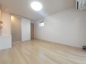 のマンスリーマンション・ウィークリーマンション「グロウ　ガーデン 101・洋室(No.1303317)」メイン画像