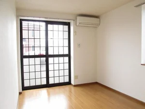 宇都宮共和大学周辺のマンスリーマンション・ウィークリーマンション「ＬＡＰＹＳ　Ⅱ 102・洋室(No.1303339)」メイン画像