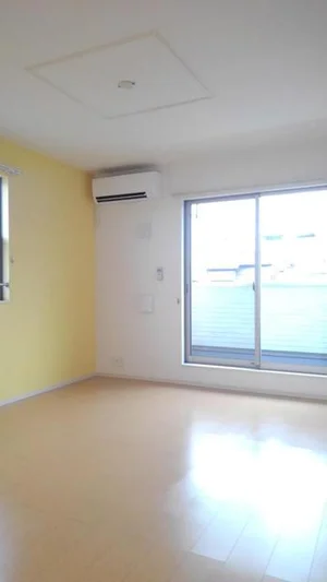 のマンスリーマンション・ウィークリーマンション「カーサ　ラディーチェＢ 201・洋室(No.1303408)」メイン画像