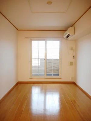 のマンスリーマンション・ウィークリーマンション「エレガンスラピーニ　Ｂ 202・洋室(No.1303470)」メイン画像