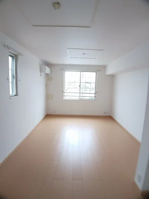 のマンスリーマンション・ウィークリーマンション「ルーチェ・デル・ソーレ 201・洋室(No.1303559)」メイン画像