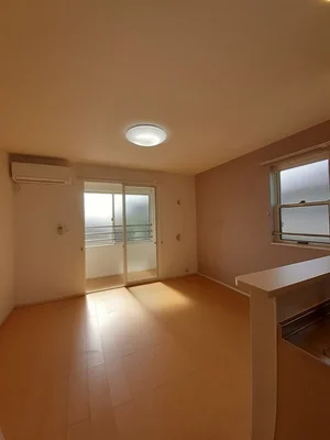 のマンスリーマンション・ウィークリーマンション「グリーン　リーブス 202・洋室(No.1303561)」メイン画像