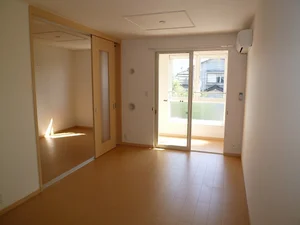 のマンスリーマンション・ウィークリーマンション「ラフレシ－ル　Ａ 201・洋室(No.1303577)」メイン画像