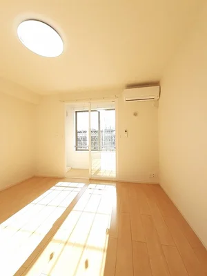 のマンスリーマンション・ウィークリーマンション「ルミエールＢ 104・洋室(No.1303587)」メイン画像