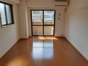 京都外国語短期大学周辺のマンスリーマンション・ウィークリーマンション「グラン　ベイベリー 201・洋室(No.1303662)」メイン画像