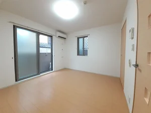 のマンスリーマンション・ウィークリーマンション「メゾン・ド・きぬかけ 105・洋室(No.1303674)」メイン画像