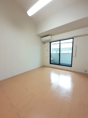 のマンスリーマンション・ウィークリーマンション「ボカージュ　イースト 202・洋室(No.1303758)」メイン画像