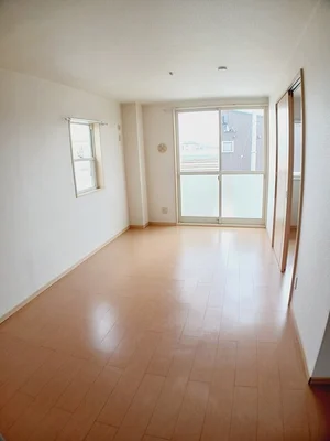 高知県のマンスリーマンション・ウィークリーマンション「ハイツグラン・ブルー 201・洋室(No.1303771)」メイン画像