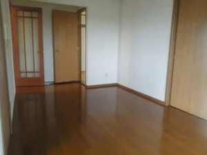 のマンスリーマンション・ウィークリーマンション「エスポワール紫音Ａ 102・洋室(No.1303772)」メイン画像