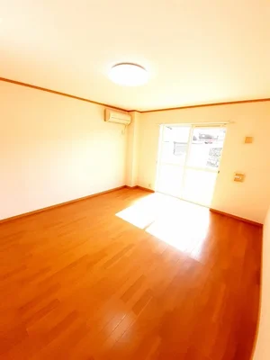 高知県立大学池キャンパス周辺のマンスリーマンション・ウィークリーマンション「マンモス　よこやま　Ⅱ 101・洋室(No.1303782)」メイン画像