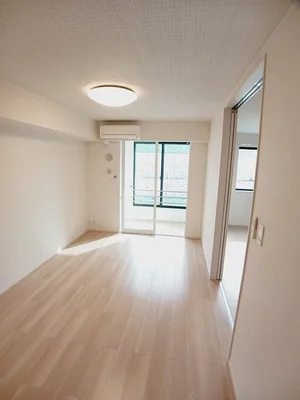 のマンスリーマンション・ウィークリーマンション「サニーグレイスＣ 103・洋室(No.1303823)」メイン画像