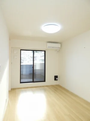 のマンスリーマンション・ウィークリーマンション「サンライトⅡ 201・洋室(No.1303866)」メイン画像