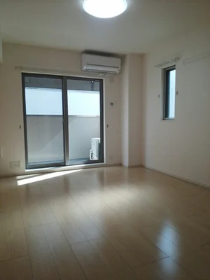 のマンスリーマンション・ウィークリーマンション「サニーウィング早岐 102・洋室(No.1303936)」メイン画像