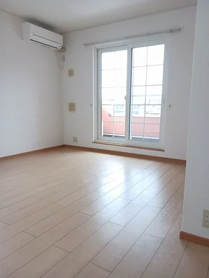 のマンスリーマンション・ウィークリーマンション「ソレイユメゾンＢ棟 204・洋室(No.1303953)」メイン画像