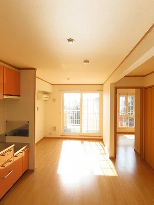 のマンスリーマンション・ウィークリーマンション「プリマベーラＢ 202・洋室(No.1304126)」メイン画像