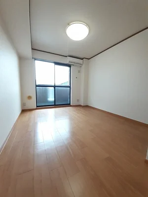 坂出市のマンスリーマンション・ウィークリーマンション「メゾニティー・室町 204・洋室(No.1304212)」メイン画像