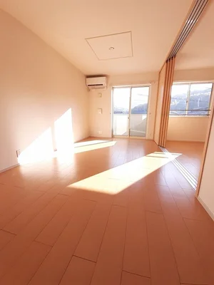 のマンスリーマンション・ウィークリーマンション「フロンティアⅡ 201・洋室(No.1304220)」メイン画像