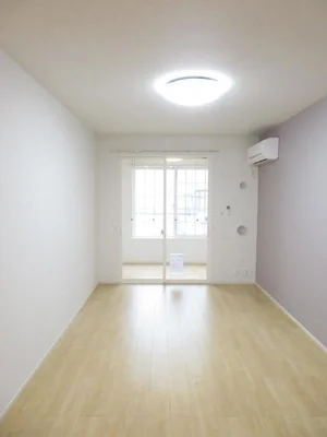 のマンスリーマンション・ウィークリーマンション「グラース　フラン　Ｂ 102・洋室(No.1304238)」メイン画像