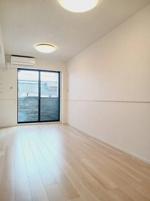 のマンスリーマンション・ウィークリーマンション「シャルマン　今治 103・洋室(No.1304240)」メイン画像