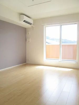 のマンスリーマンション・ウィークリーマンション「カルム・メゾン 203・洋室(No.1304310)」メイン画像