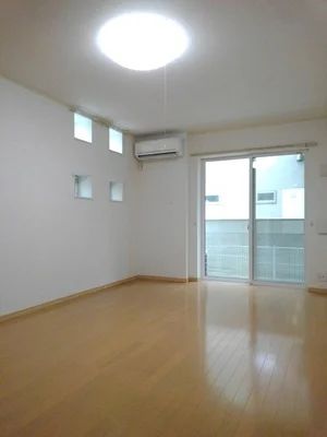 のマンスリーマンション・ウィークリーマンション「ライラック 101・洋室(No.1304326)」メイン画像