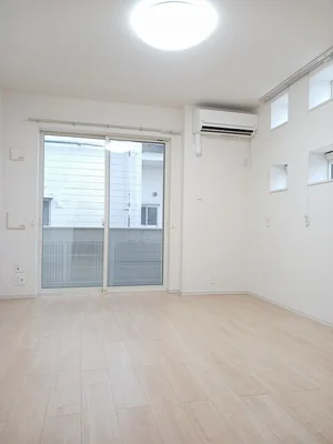 のマンスリーマンション・ウィークリーマンション「アイ・スマイル南島田 107・洋室(No.1304348)」メイン画像