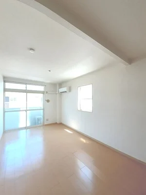 伏石駅（香川県）のマンスリーマンション・ウィークリーマンション「ミューズ松本　Ⅵ 202・洋室(No.1304359)」メイン画像