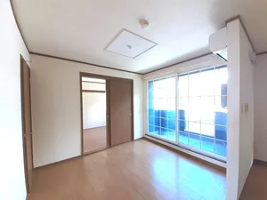 のマンスリーマンション・ウィークリーマンション「ラフィネ　ヴィラ 203・洋室(No.1304461)」メイン画像